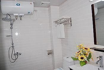 Wudangshan Wudang Mountain Sun Shine Hotel المظهر الخارجي الصورة